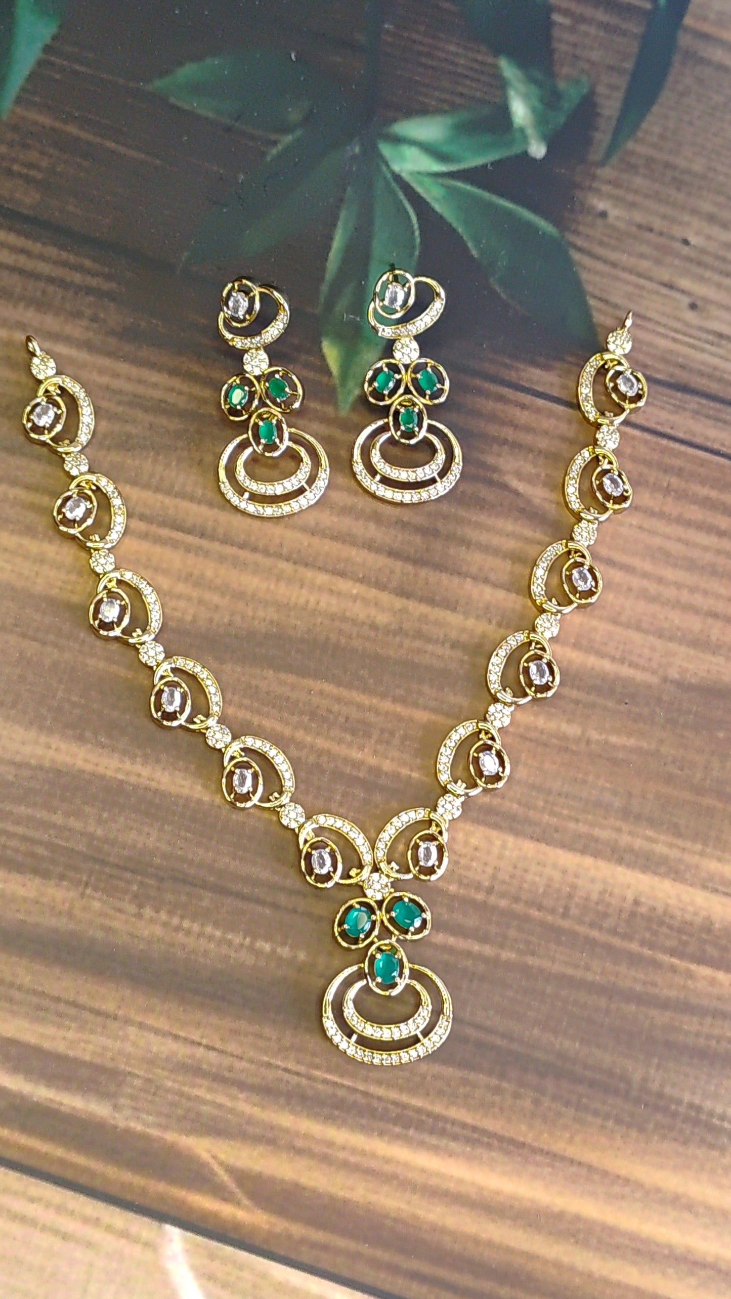 Gold plated Matte Necklace Set