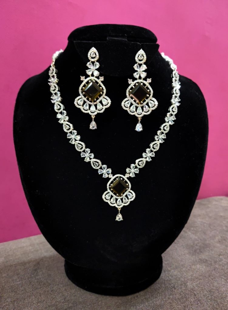 Brown AD stone Pendant Set