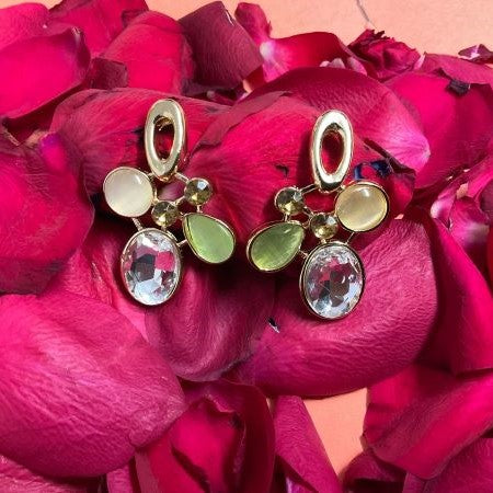 White Stone stud Pin Earrings