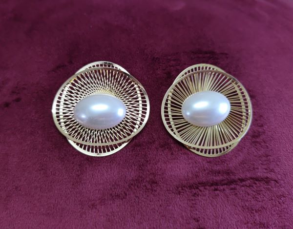 Golden Studs